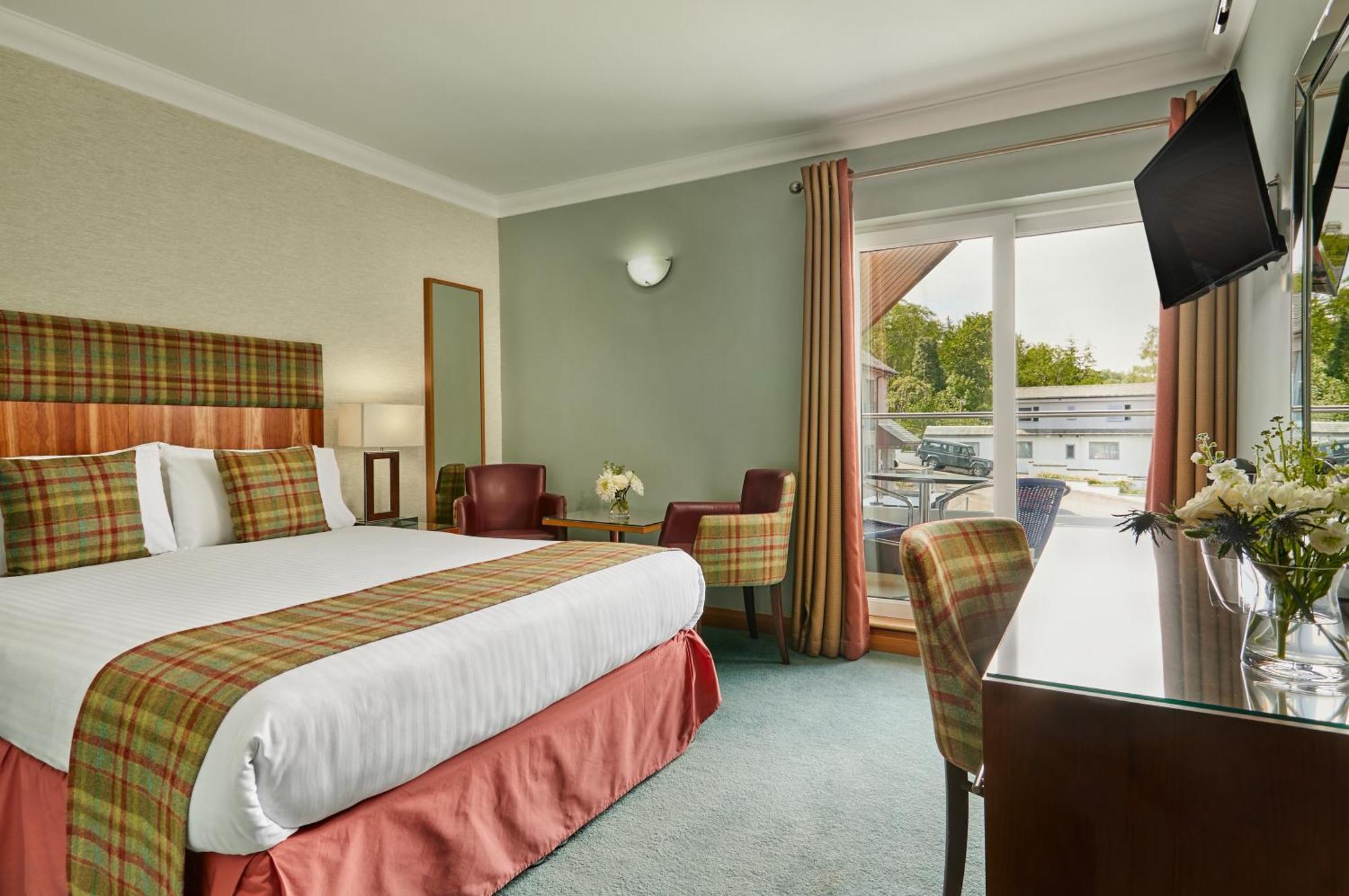 Clan Macduff Hotel Fort William Buitenkant foto