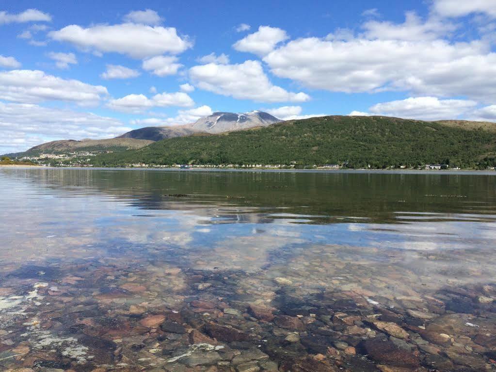 Clan Macduff Hotel Fort William Buitenkant foto