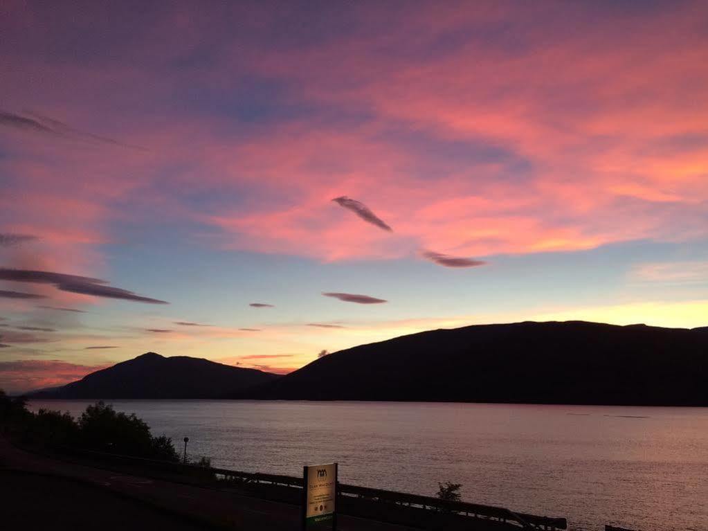 Clan Macduff Hotel Fort William Buitenkant foto